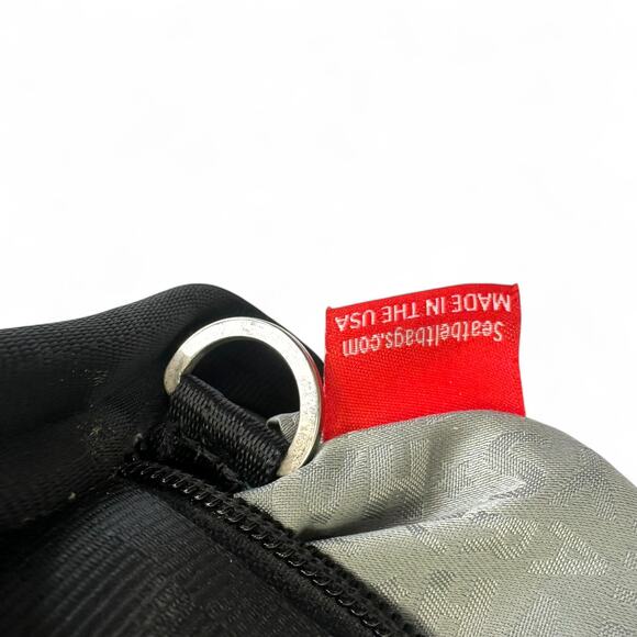 Harveys Original Seatbelt Shoulder Bag Y2K Black Boxy Long Strap Made in USA - Picture 13 of 14